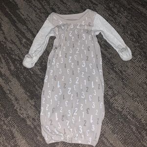 Baby swaddle !